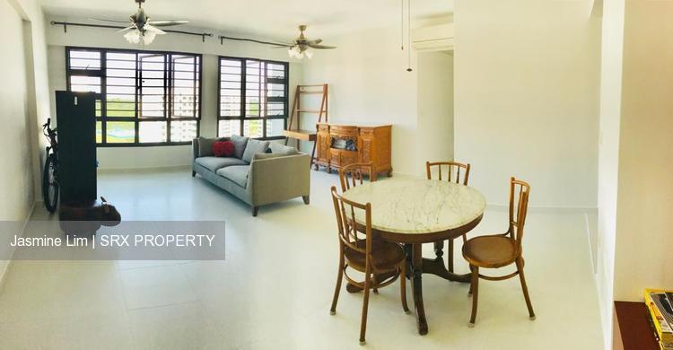 Yishun Street 31 thumbnail photo